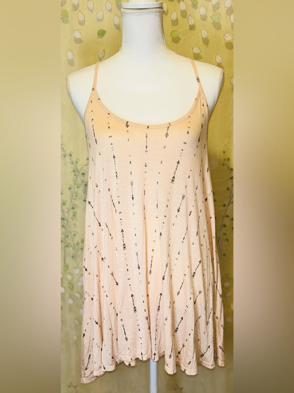 Cloud Chaser Peach Arrow Print Cami Tank Top XL Floral Lace Racerback Babydoll